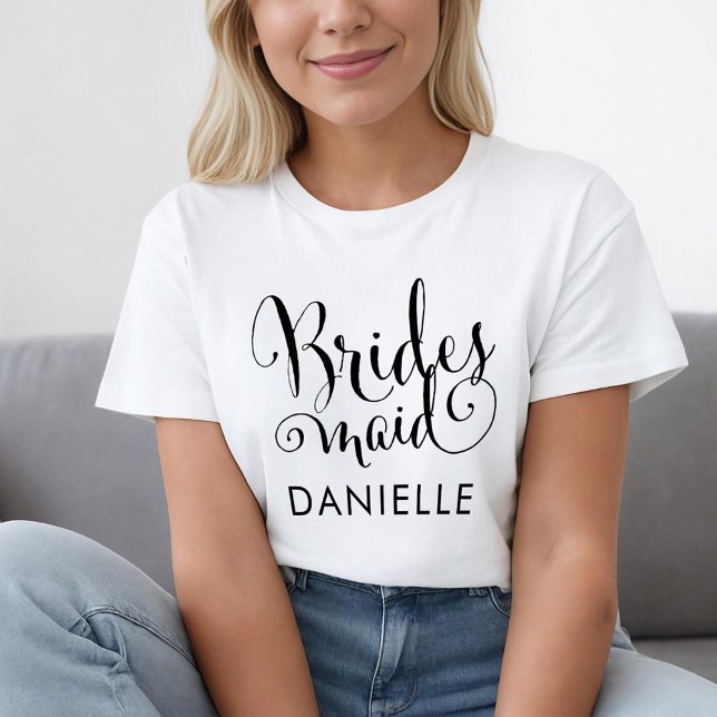 Bridesmaid Black Modern Script Personligt bröllp Tee Shirt (Skapare uppladdad)
