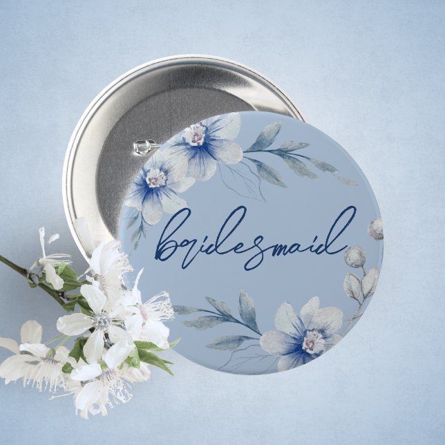 Bridesmaid Blue Blommigt Möhippa Button Knapp (Bridesmaid Watercolor Blue Floral Guest of Honor Buttons. 5 Sizes Available)