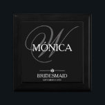 Bridesmaid Gift anpassat namn Modern Cute Minnesask<br><div class="desc">Bridesmaid Gift Monogram och Namn Modern Cute Keepsaké Gift Box. Klicka på Anpassa den här mallen för att anpassa den med ditt monogram och ditt namn och datum snabbt och enkelt. Fler Bridesmaid Gift-artiklar i lager. Fraktaser över hela världen snabbt. Bridesmaid Gift-rutan för eget namn Modern Cute Keepsak Gift-box. Skapat...</div>