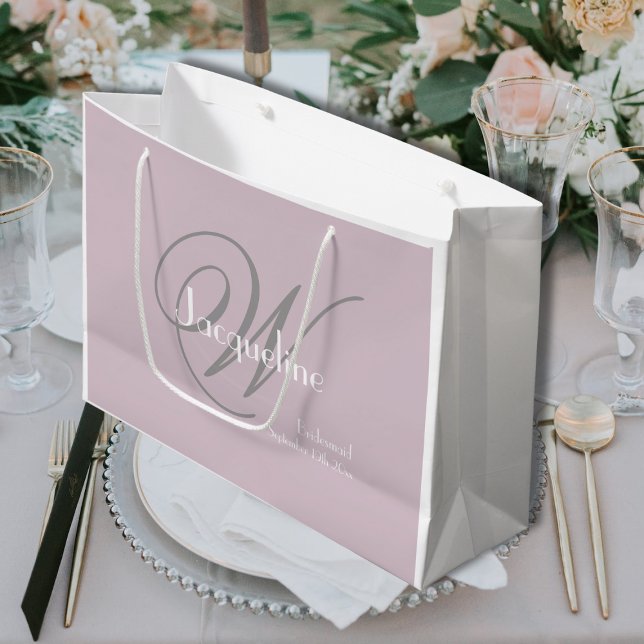 Bridesmaid Gift Elegant Monogram + Namn  Rosa (A Perfect Bridesmaid Gift Elegant Monogram + Name Blush Pink, White & Gray Large Gift Bag.)