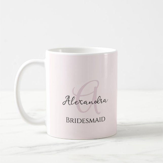 Bridesmaid Modern Minimalist Monogram  Rosa Kaffemugg (Vänster)
