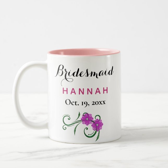 Bridesmaid Modern Typography Rosa Flowers Bröllop Två-Tonad Mugg (Vänster)