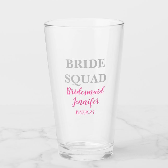 Bridesmaid Rosa Custom Name Bröllop Bachelorette Glaskopp (Framsida)