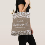 Bridesmaid Rustic Snöre Burlap Personlig Bröllop Tygkasse<br><div class="desc">Dina brudgummar kommer att kärlek den vackra personligen till väskan med ett rustiskt snöre gräns mot en fingerad bakgrund. Lägg till namn och anpassningsbar för ditt brudgumm för att anpassa det. Perfekt för transport av bröllop-essentialer som konfektion, skor, kläder och mycket annat. Fungerar bra för rustik eller land chic, bröllop....</div>