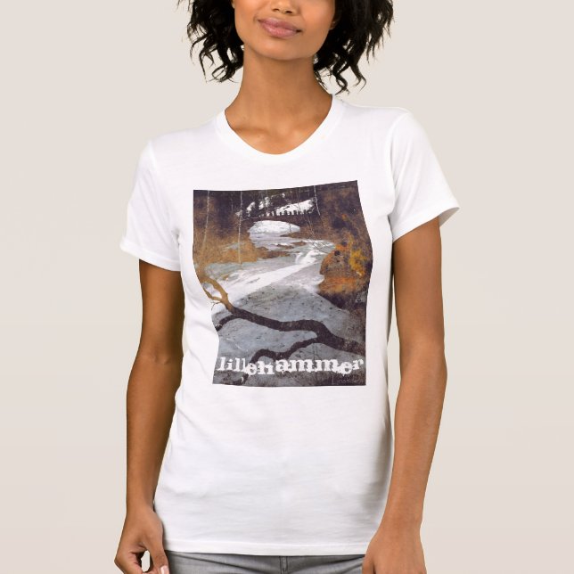 Bridge över en frusen ström av Alexandra Cook Tee Shirt (Framsida)