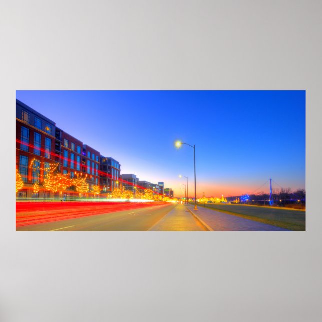 Bridge Park under jul, Dublin, Ohio Poster (Framsidan)