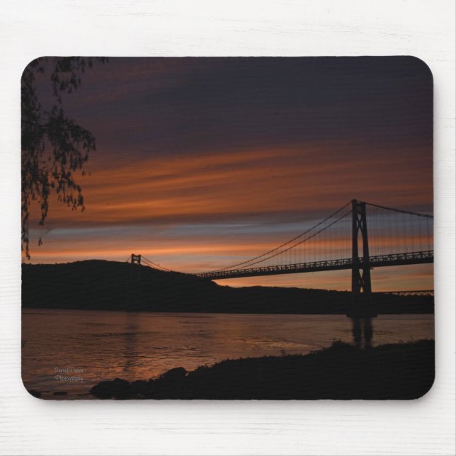 Bridge vid Sunset 2   Musmatta (Framsidan)