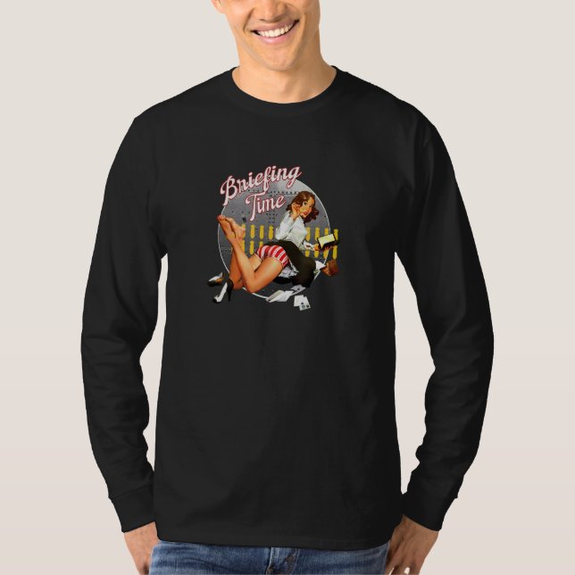 Briefing Time Classic Bomber Nose Stil T Shirt (Framsida)