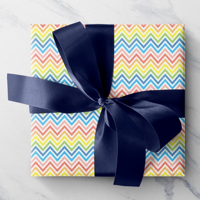 Bright Colorful Chevron Presentpapper (Skapare uppladdad)