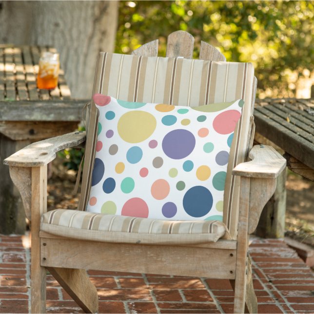 Bright Colorful Polka dots Kudde (Stol)
