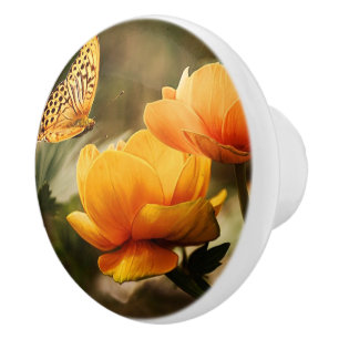 Bright Deep Gula blommor med Butterfly Knopp