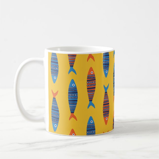 Bright fishes seamless pattern. Seaside hand drawn Kaffemugg (Vänster)