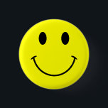 Bright Gult Cute Ansikte Knapp<br><div class="desc">Cute leende ansikte. Om du vill överföra den här söta produkten till en annan produkt lägger du till en ljus gult-bakgrund med en färg-kod som FFFFOO eller FFF000. Du kan också lägga till ett textmeddelande för anpassningsbar av personlig.</div>