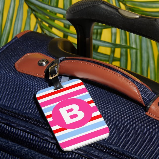 Bright Pink and Blue Candy Stripes Monogram Bagagebricka (Framsida Insitu 1)