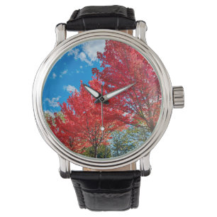 Bright Red Träd Lämnar på hösten Armbandsur