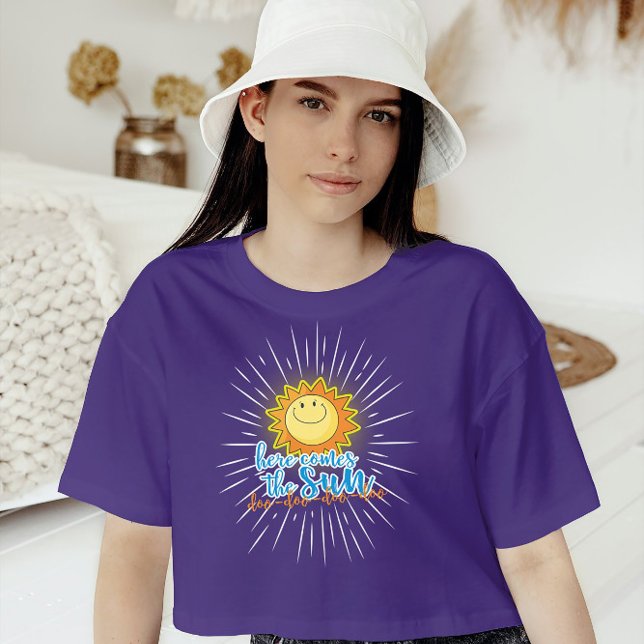 Bright Sol Tee: Radial Positivity T Shirt (Skapare uppladdad)