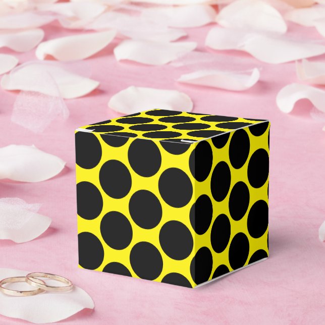 Bright Yellow with Black Dot Style Classic 2x2x2 Presentaskar (Bröllop)