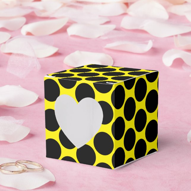 Bright Yellow with Black Dot Style Heart 2x2x2 Presentaskar (Bröllop)