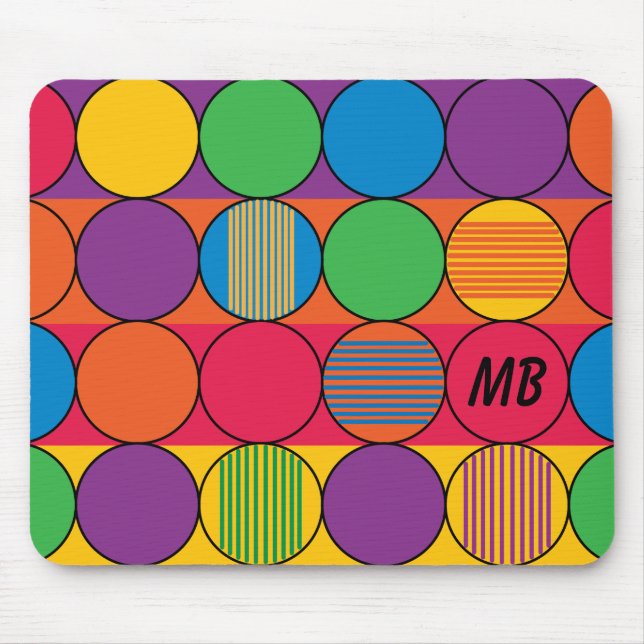 Brightly Colored Circles and Stripes and Initials Musmatta (Framsidan)