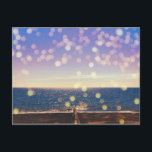 Brighton Beach med Glowing Ljus Helg Vykort<br><div class="desc">Foto taget av Brighton Beach,  Förenade kungariket,  med glansande ljus tillsatt i förgrunden</div>