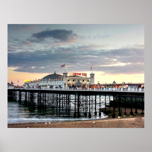 Brighton Pier Sunset Poster (Framsidan)