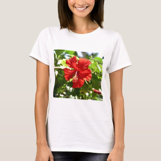Brilliant Red Hawaiian Hibiscus Flower Tee Shirt (Framsida)