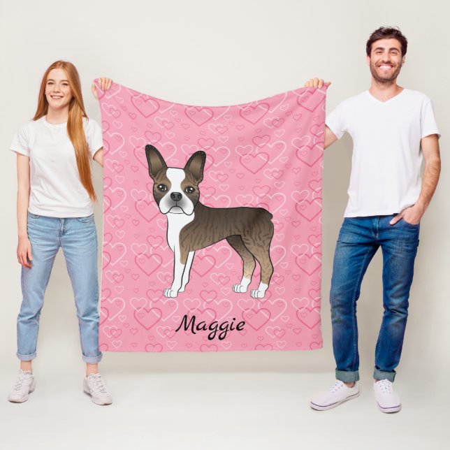 Brindle Boston Terrier Hund på Rosa Hearts och Nam Fleecefilt (På plats)