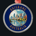 Brisbane Australia Retro Distress Circle Julgransprydnad Metall<br><div class="desc">Brisbanereflektorns rörelsemodell. Brisbane,  den livskraftiga huvudstaden i Queensland,  Australien,  är en stad som sömlöst blandar ihop stadsenergi med återhållsam charm. Den är belägen på Brisbaneflodens banker,  den skryter med ett subtropiskt klimat,  en fantastisk naturskönhet och en rik kulturhistoria.</div>