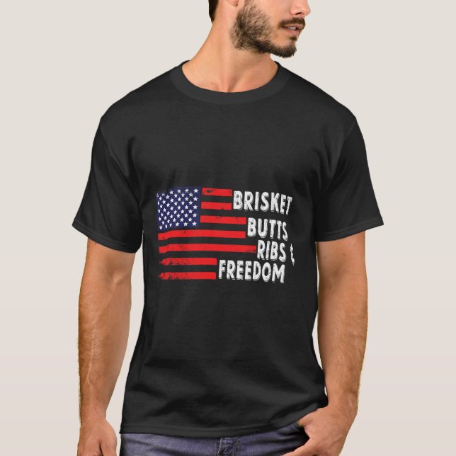 Brisket Butte Ribs and Freedom BBBq American Flagg T Shirt (Framsida)