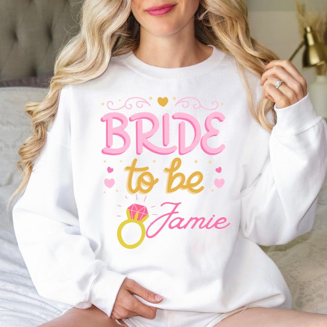 Brista på Anpassningsbar Sweatshirt T Shirt (Customize this cool bride to be sweatshirt with the name of the bride. Promote the bride to be. )