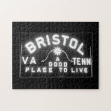 Bristol VA TN Sign på natten