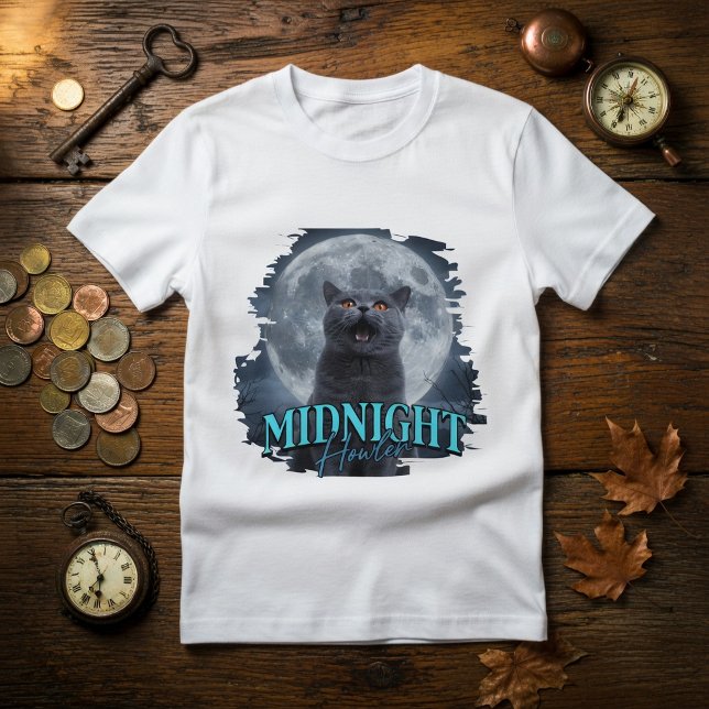 British Shorthair Cat Howling At The Moon T-Shirt (Skapare uppladdad)