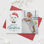 British Shorthair Cat Santa Grönt Photo jul Julkort<br><div class="desc">God Jul! Skicka önskemål till familj och vänner med ett julklappskort som kallas katt. Den har en vattenfärgad illustration av en söt vit brittisk shorthair-katt med en julhatt och tartanbågslips. Anpassa genom att lägga till ett foto,  namn och annan information. Det här jullokerkortet är perfekt för kattälskare och husdjursägare.</div>