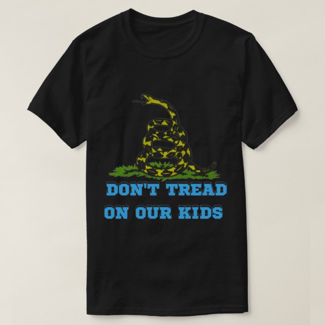 Brittany Aldean Går inte på våra barn T Shirt (Design framsida)