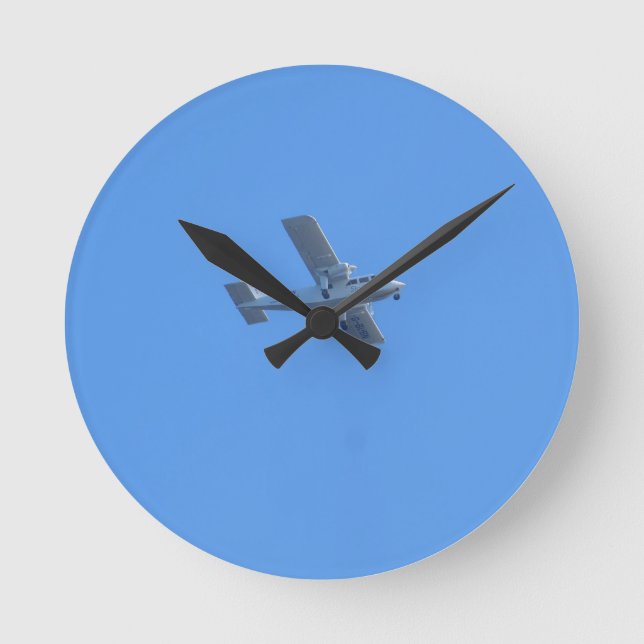 Britten-Norman Islander Rund Klocka (Framsida)