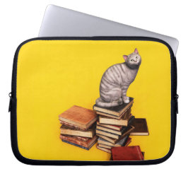 Brittisk katt på en trave med böcker Laptop-skydd Laptop Fodral