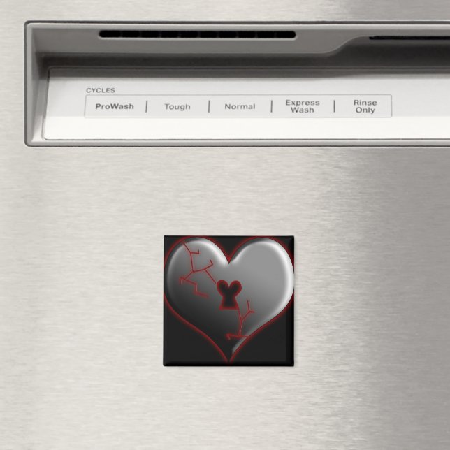 Brken Heart Magnet (In Situ (Dishwasher))