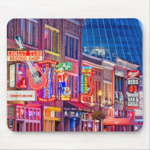 Broadway Street Downtown Nashville Tennessee Musmatta