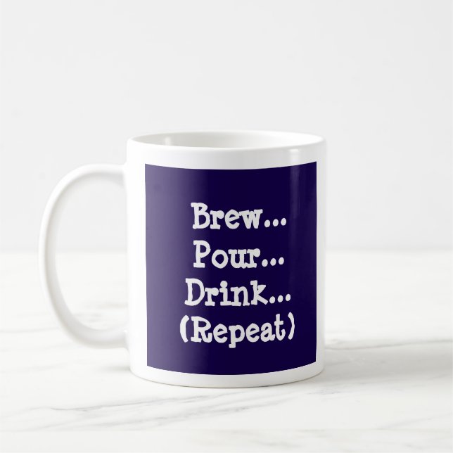 Bröda, surra, dricka (upprepa) kaffemugg (Vänster)