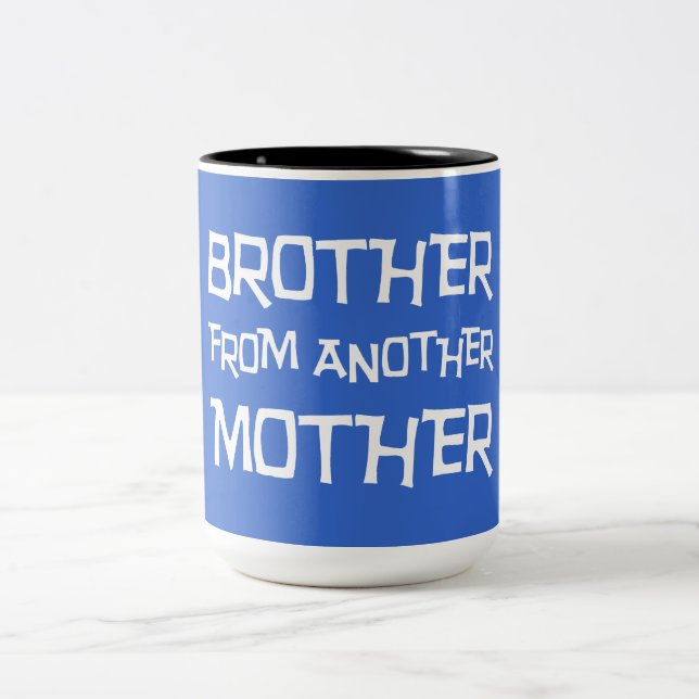 Broder från en annan mor Två-Tonad mugg (Center)