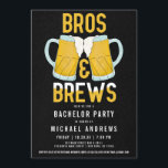 Bröder och Öl Manskraftig Ölmugg Spennarsemiddag Inbjudningar<br><div class="desc">Denna coola och roliga bröllopsavsked invitation till svensexa är perfekt för killarna. Den har gula,  vita och blå handmålade ölmuggar som skålar med texten "Bros and Brews",  på en svart abstrakt mönstrad bakgrund. Den är modern,  manlig och rolig; den perfekta designen för dina bröder.</div>
