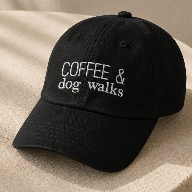 Broderad mössa med kaffe och hundpromenader keps (Coffee and Dog Walks Embroidered Hat)