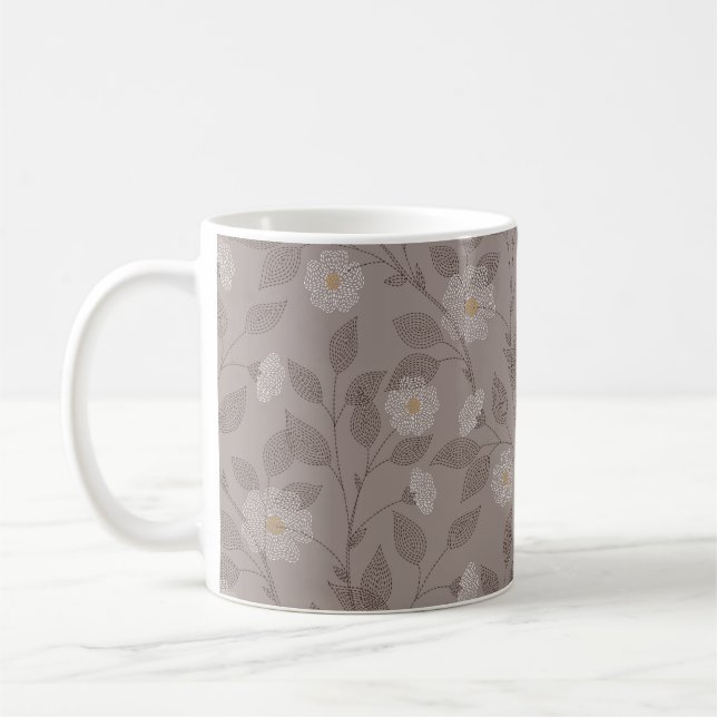 Broderade blommor och löv på bruna bakgrunder kaffemugg (Vänster)