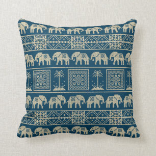 Broderade elefanter kudde