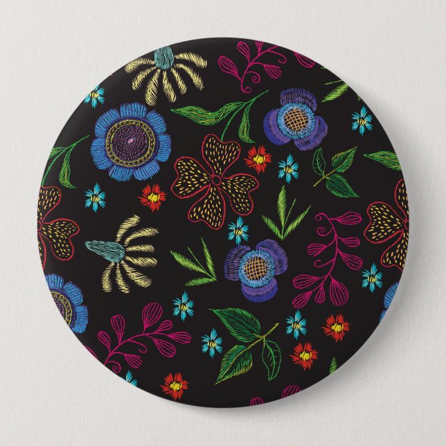 broderbrokig brok med blommor på svart bakgrav knapp (Framsida)