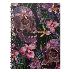 Broderier, humant skalle och rosa, orchidblommor anteckningsbok
