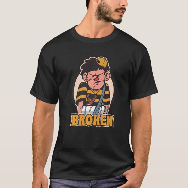 Broken Arm Cast Injured Accident   T Shirt (Framsida)