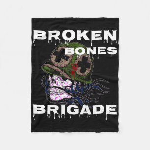 Broken Bones Brigade' Dödskalle Skateboardåkning Fleecefilt