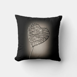 Broken Heart Pillow Kudde
