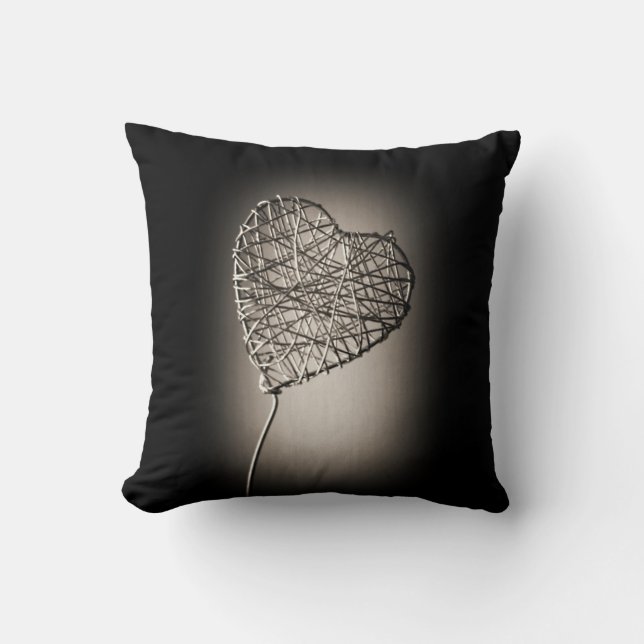 Broken Heart Pillow Kudde (Framsida)